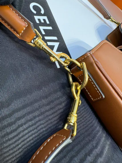 Сумка CELINE CAMILLE 16, коричневый