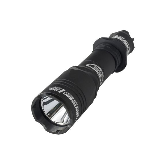 Фонарь Armytek Dobermann Pro