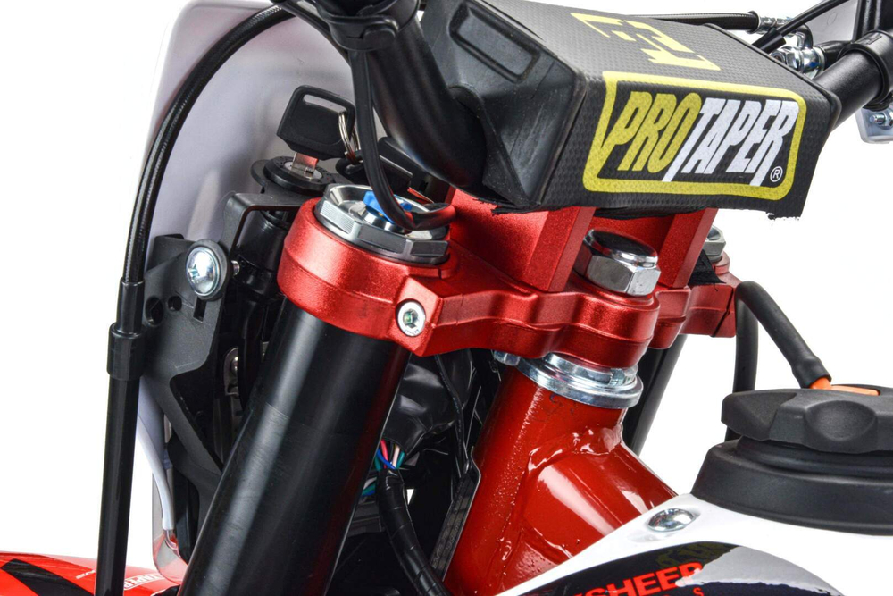 Мотоцикл Кросс Motoland XT300 HS (175FMM 4V) красный