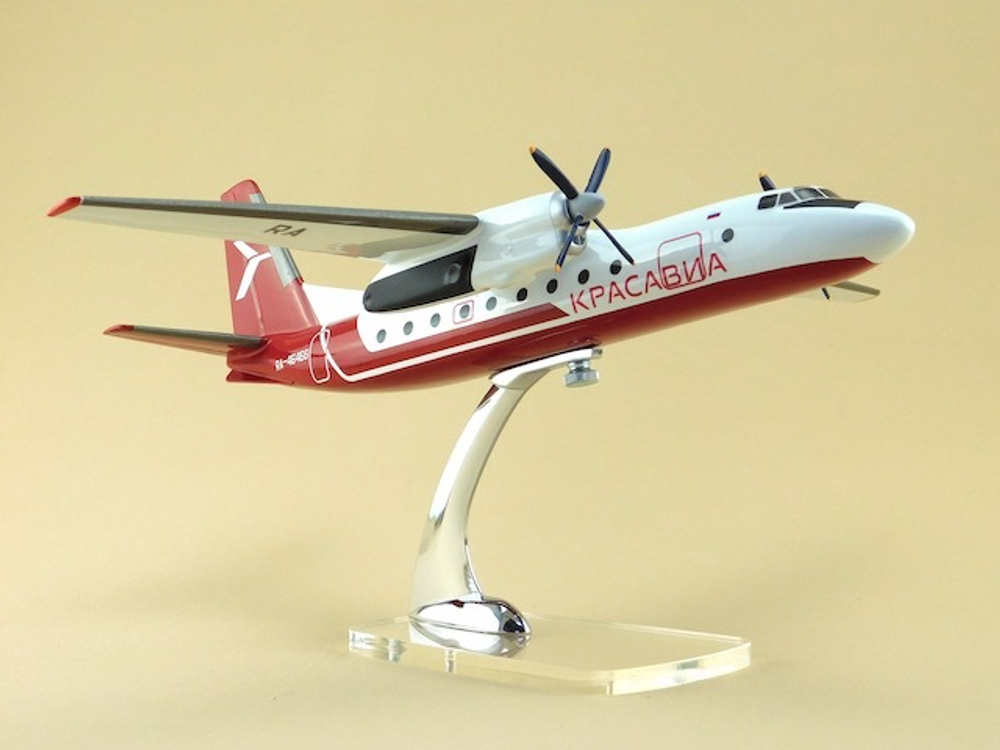 Модель самолета Ан-24 (М1:72, КрасAвиа)