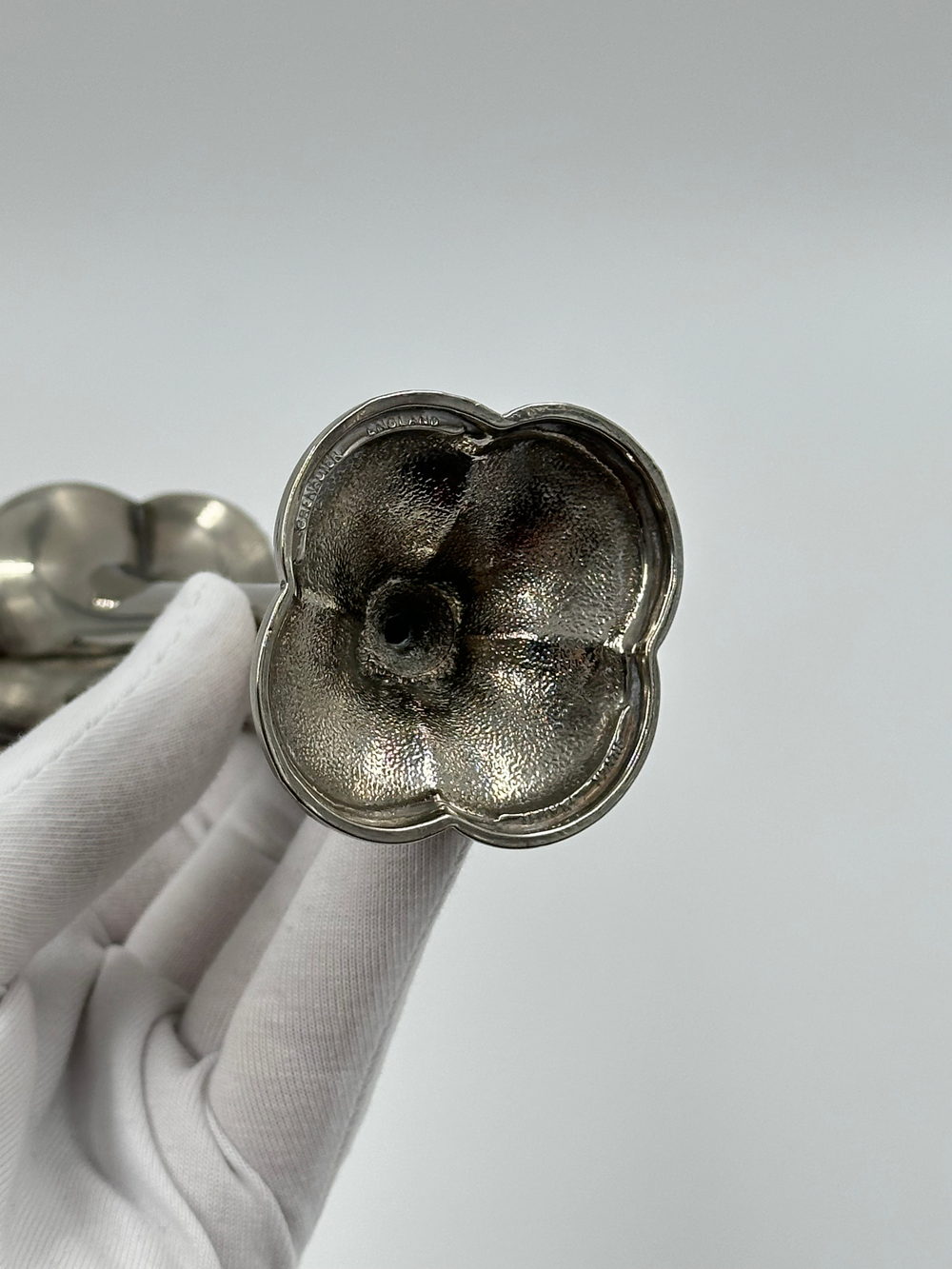 Посеребренная ваза