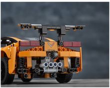 Конструктор LEGO Technic Chevrolet Corvette ZR1 42093