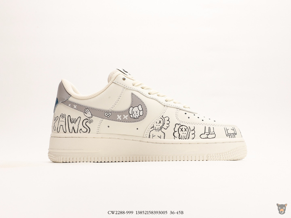 Кроссовки KAWS x Nike Air Force 1'07 Low