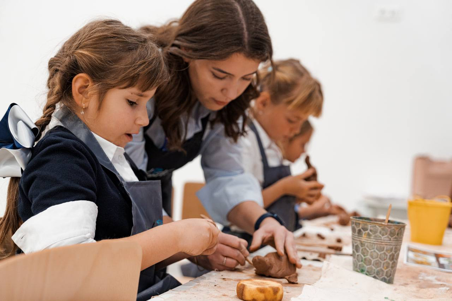 Первый слайд