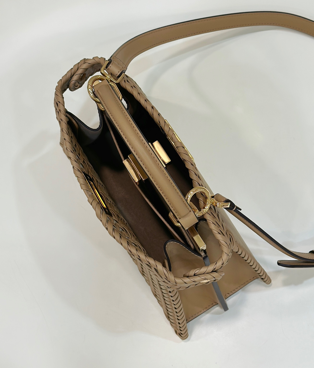 Fendi Peekaboo ISeeU Small 27 cm
