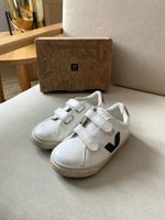 Кроссовки Veja