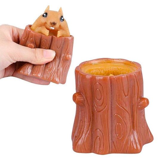 Антистресс Белка в дупле (коричневый цвет)