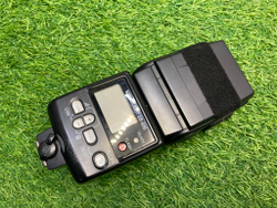 Nikon SB-600