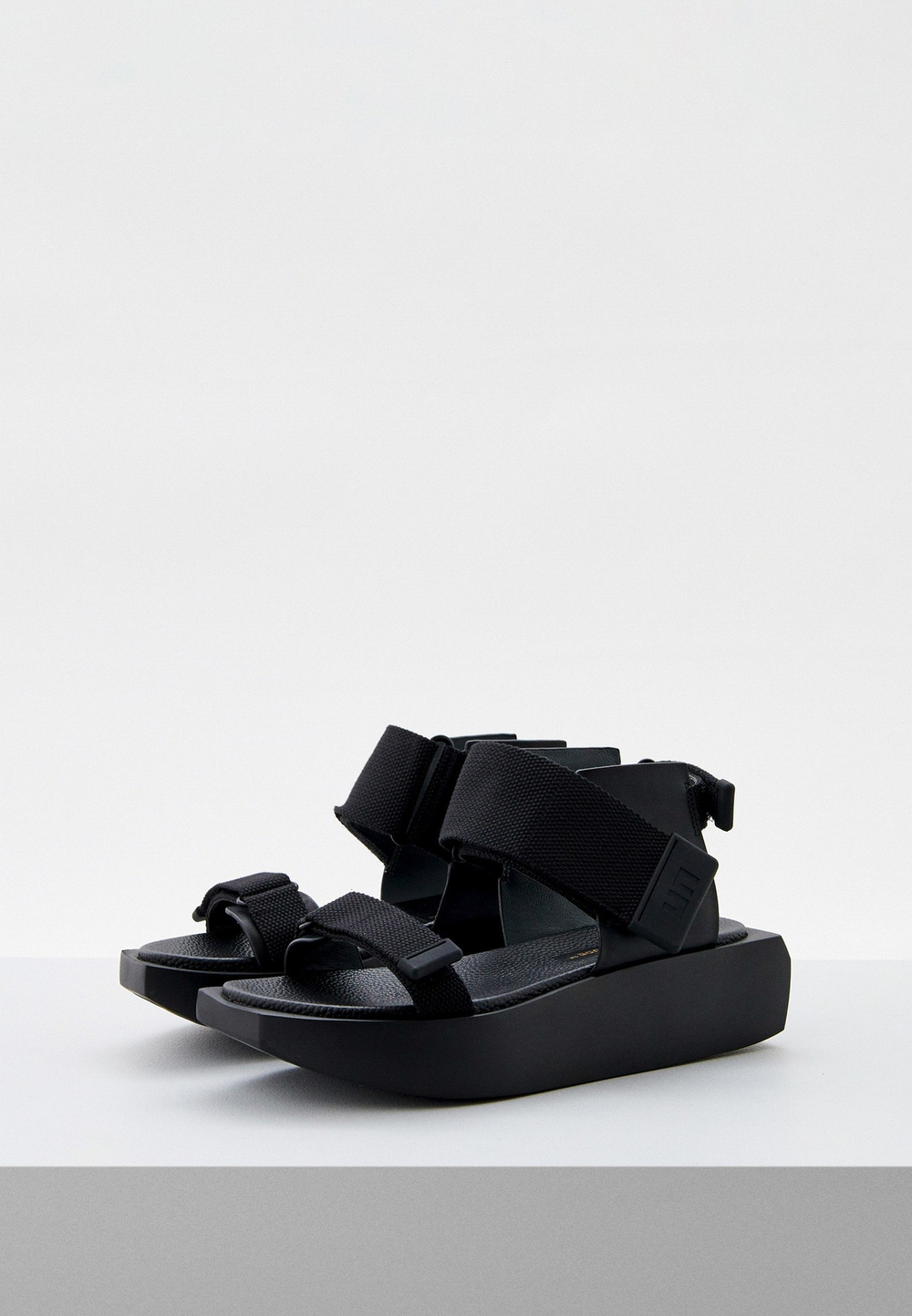 Босоножки женские UNITED NUDE Wa Puffy Lo