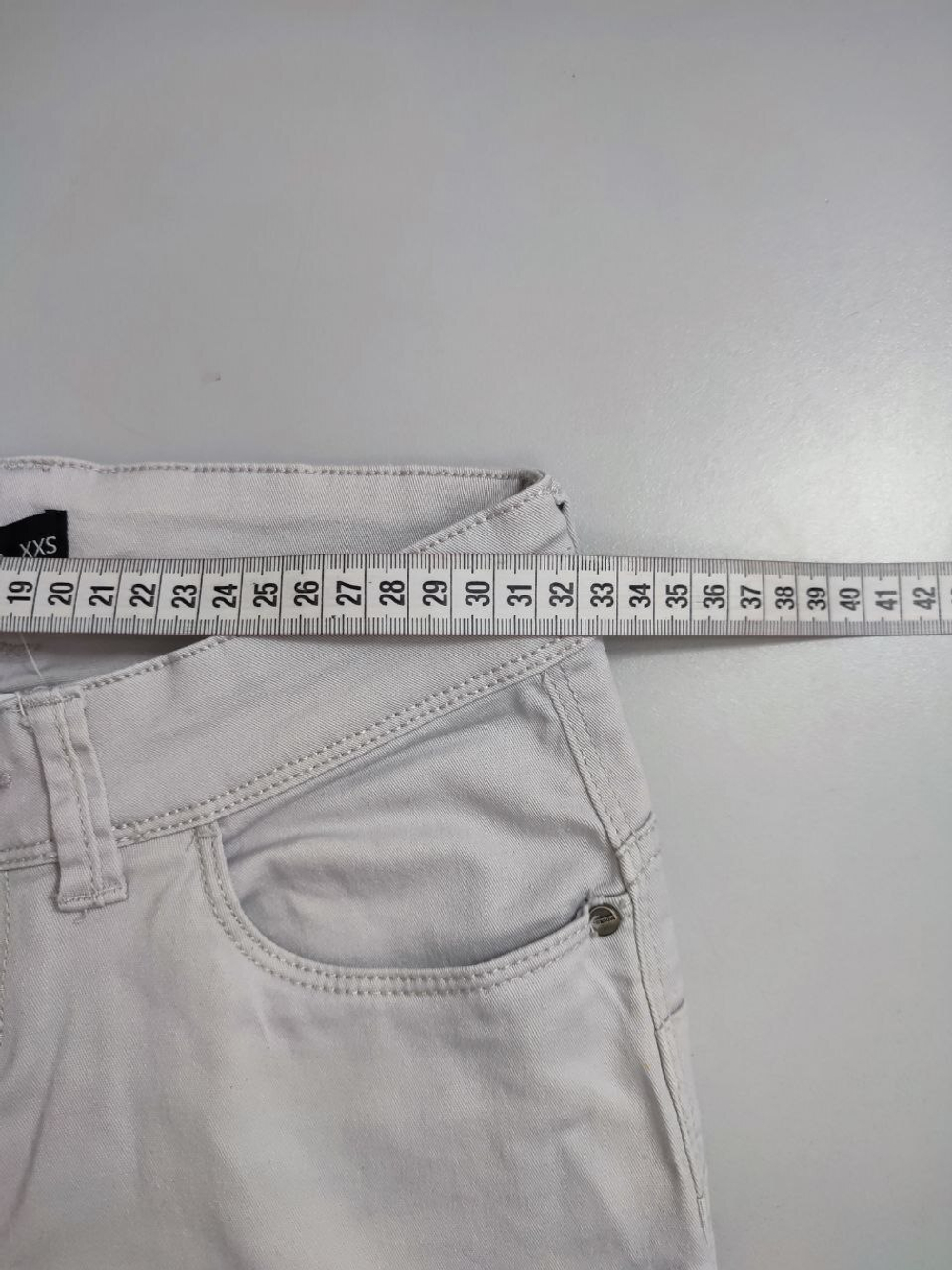 Джинсы Terranova узкие 42 размер