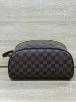 Несессер Louis Vuitton
