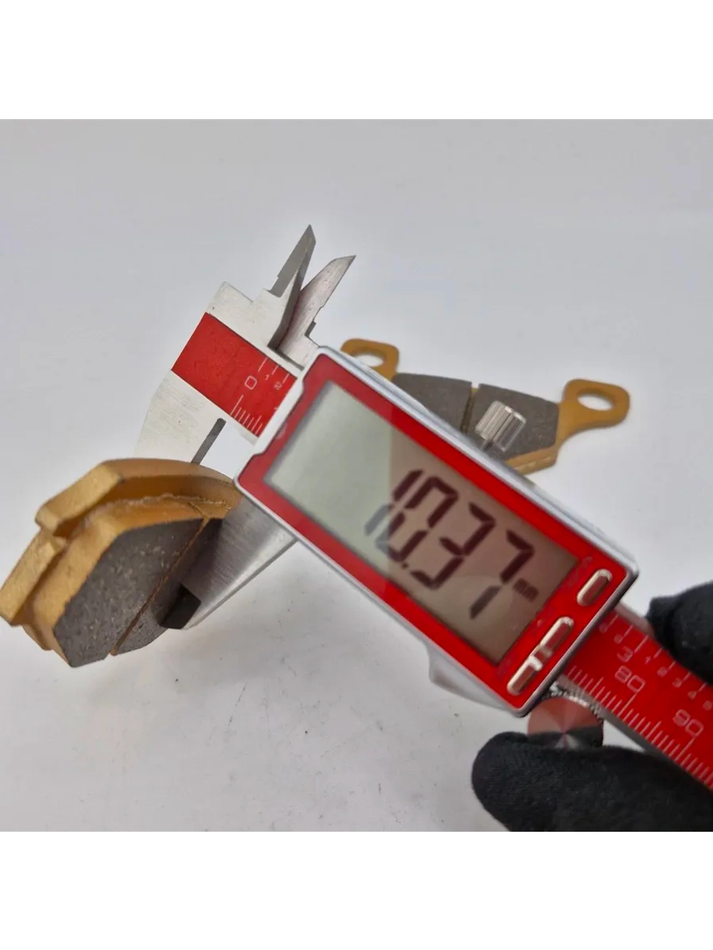 +t Тормозные колодки дисковые для детского квадроцикла