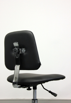 Стул мастера со спинкой ТРЕНД на прорезиненных колесиках5