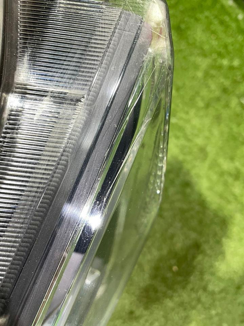 Фара правая Toyota RAV4 5 XA50 (2018-н.в.) LED