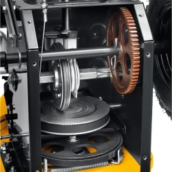 STEHER GST-756 снегоуборщик бензиновый 7 л.с. ковш 56 см, выброс 12 м, 6 вперед/2 назад