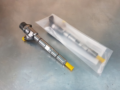 Форсунка топливная BOSCH 0445110275