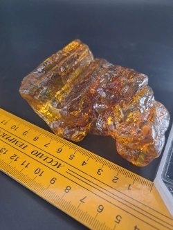 Копал молодой янтарь коллекционный 175 гр