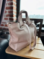 Женская сумка-шоппер из натуральной кожи пудрового цвета