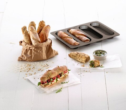 Форма для запекания Lekue Forma do pieczenia minibagietek perforowana, круглая, силикон, 20 см