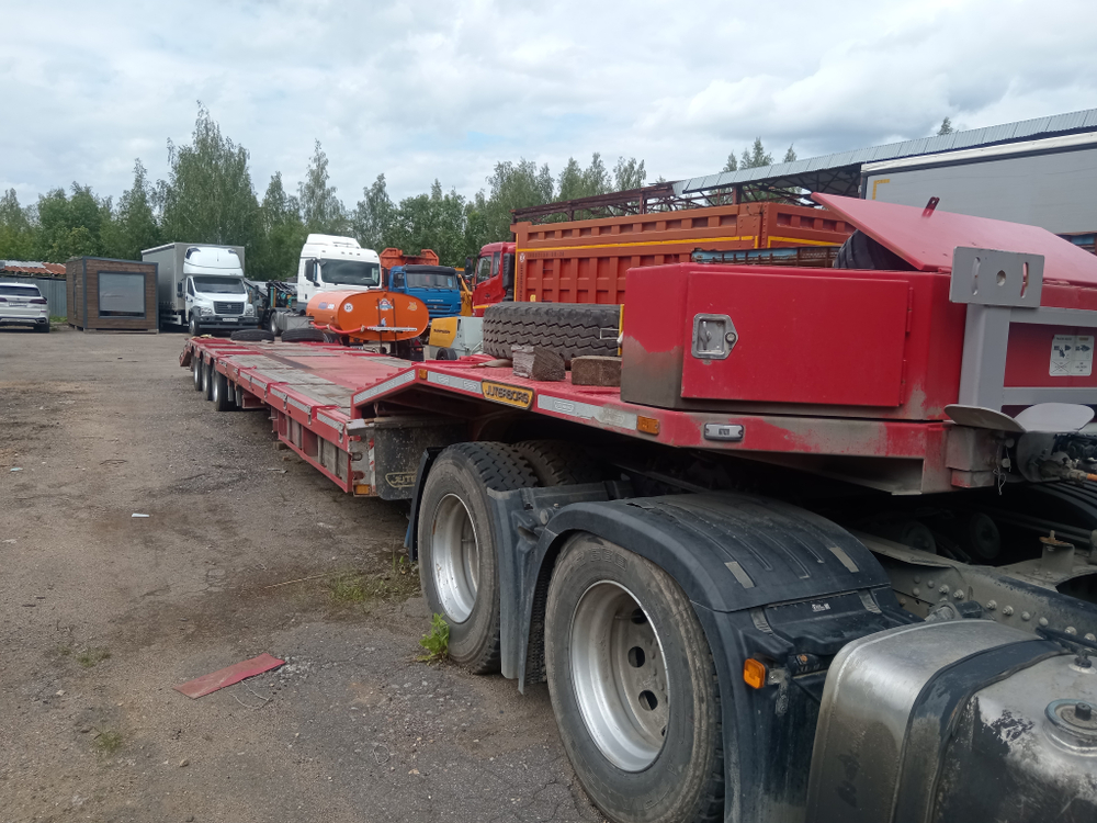 Ютерборг 9852* Полуприцеп тяжеловоз 3 оси 985234 (Не раздвижной)