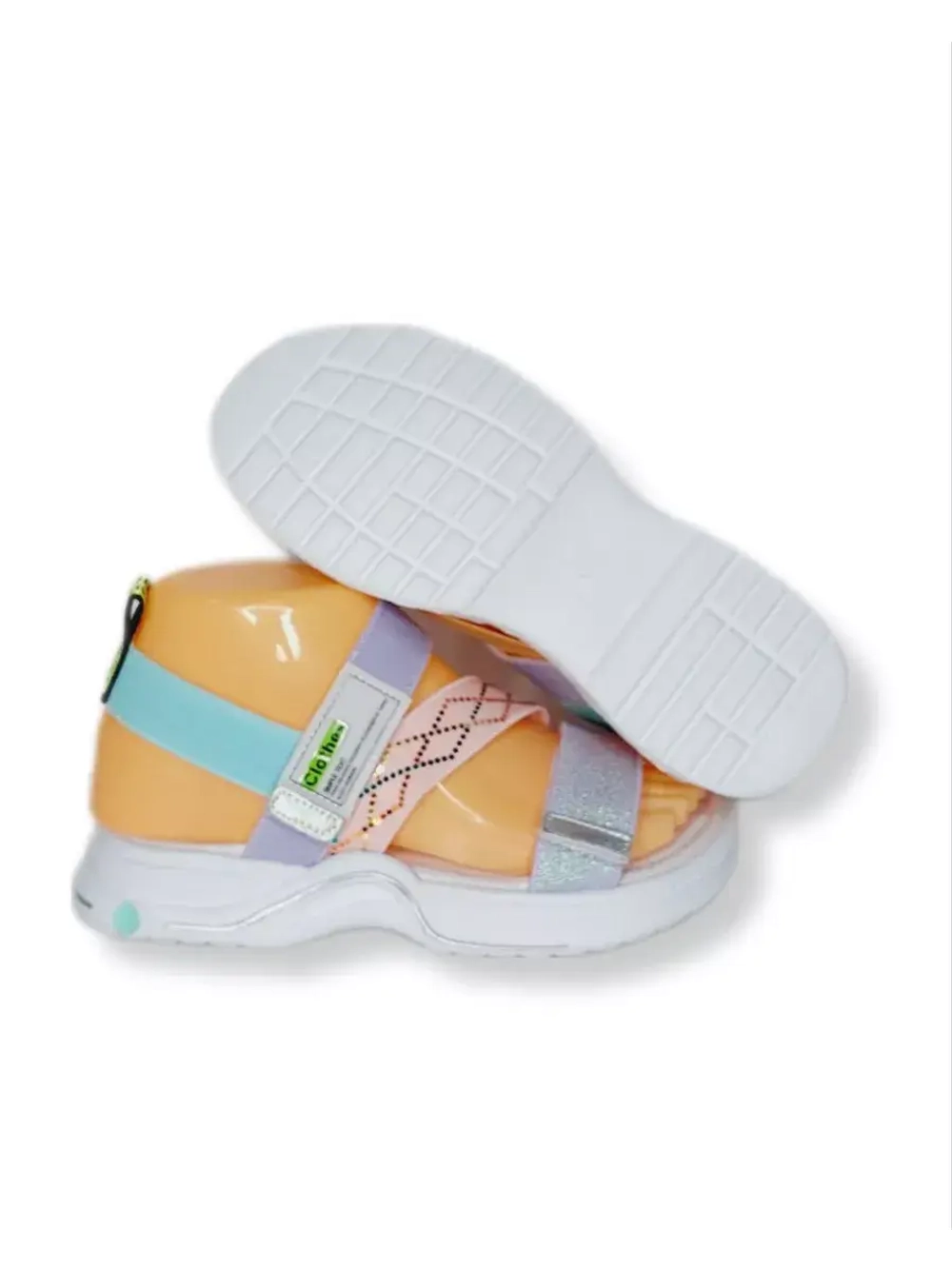 Детские сандалии для девочки.