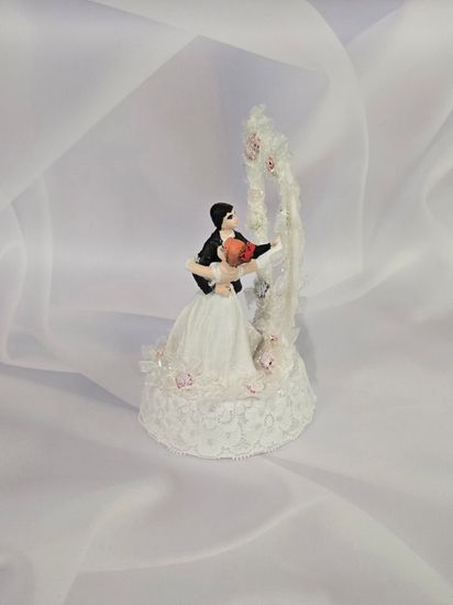 Свадебные фигурки "Жених и невеста" на торт