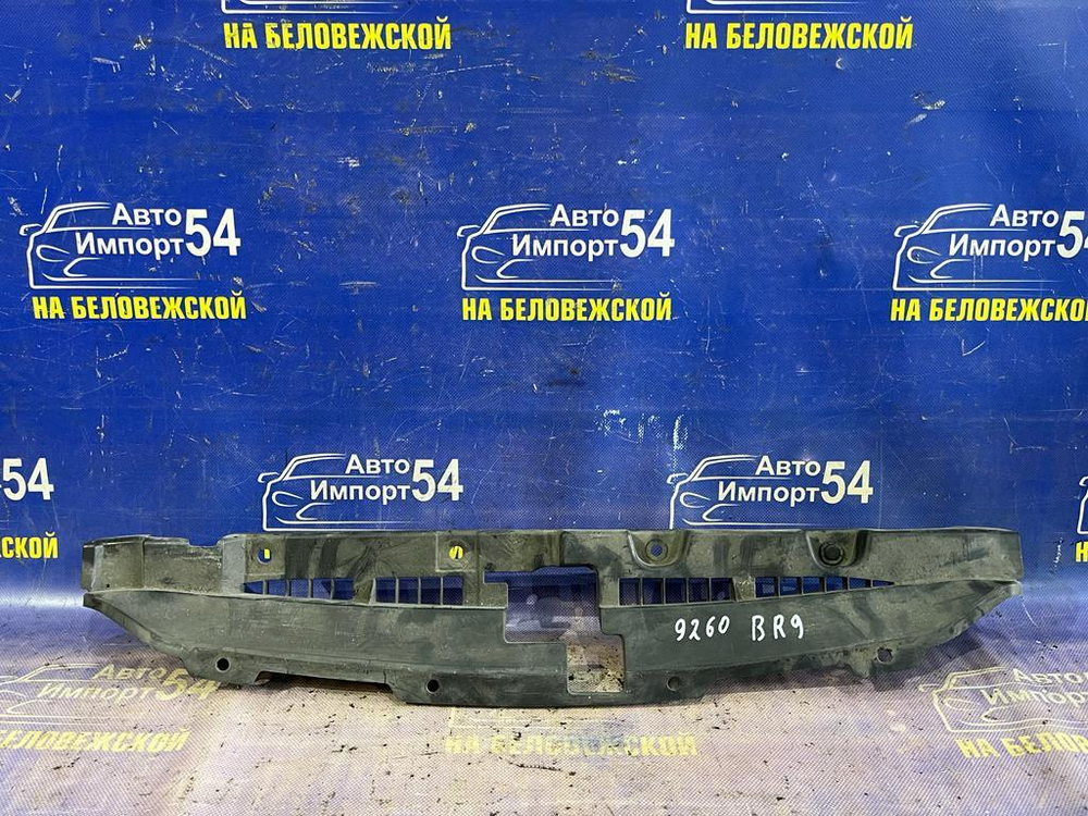 Накладка на рамку радиатора SUBARU LEGACY 2009-2012
