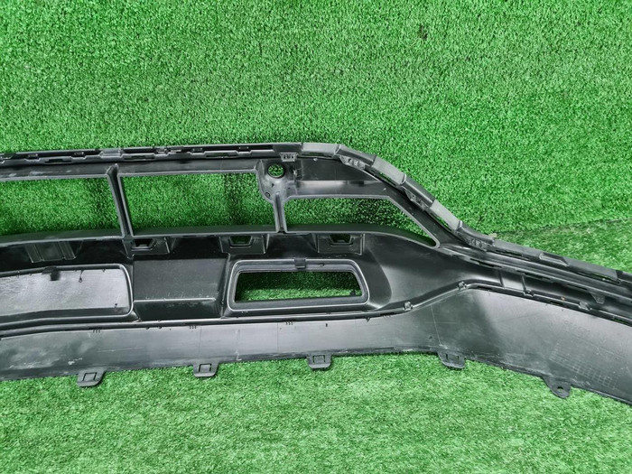 Юбка переднего бампера Mercedes GLC X253 19-22 AMG