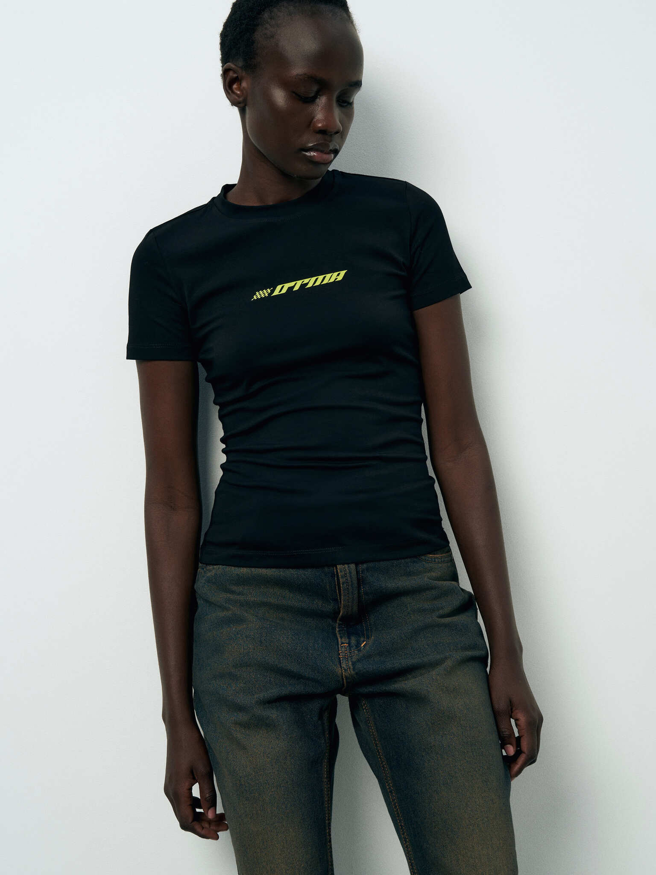 Футболка "OTMA" черная