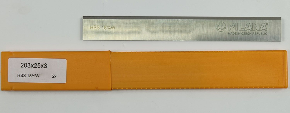 Нож строгальный "Pilana" HSS W18% 205х25х3 (шт.)