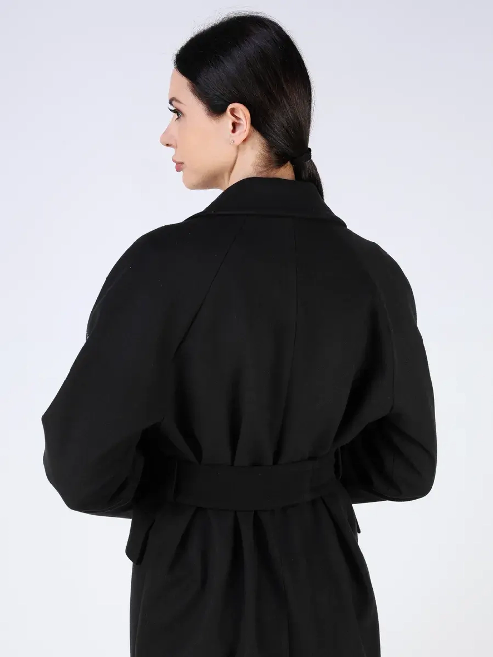 Пальто демисезонное длинное с поясом