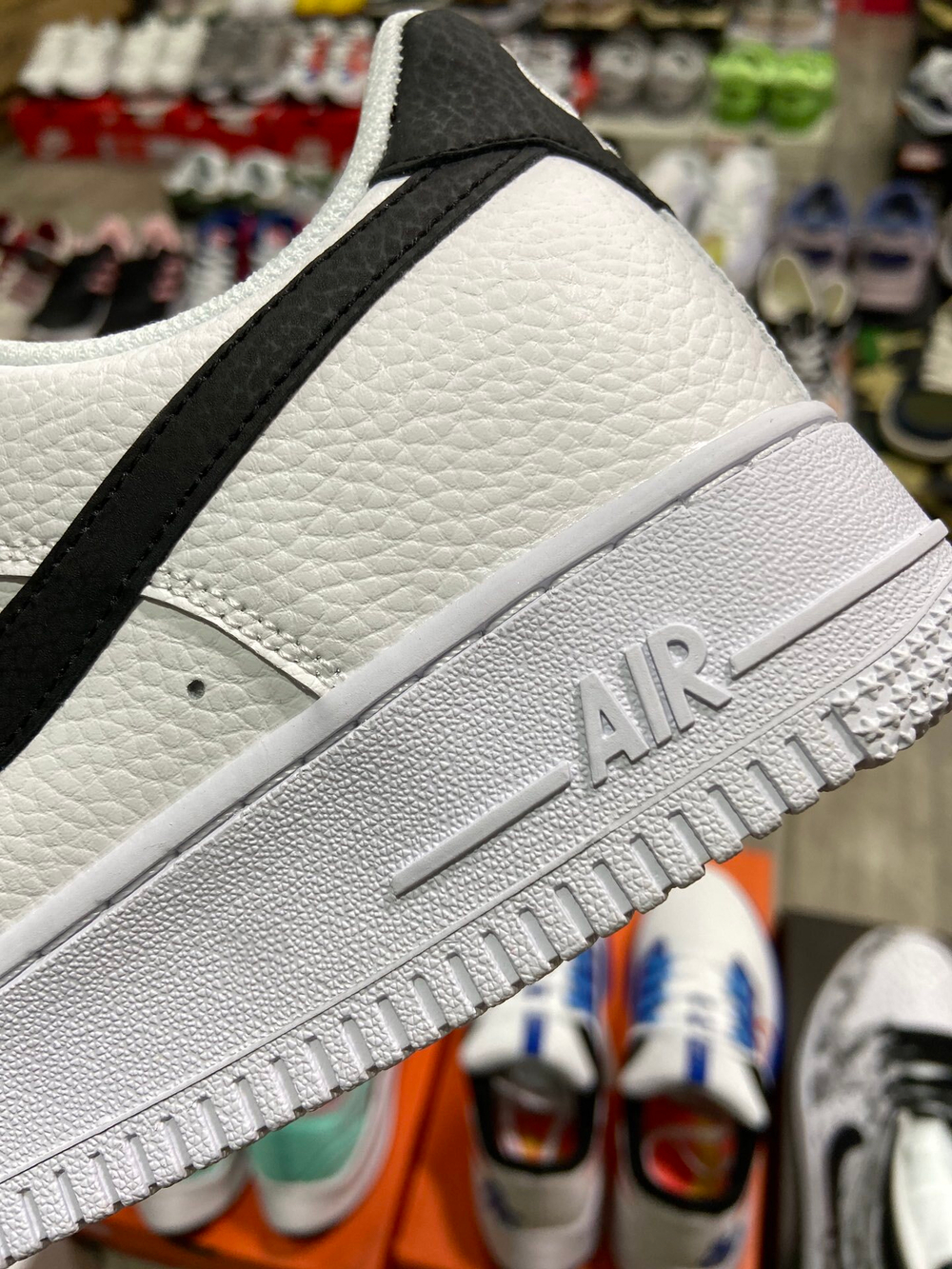 Nike Air Force 1 Low '07 "White Black Pebbled Leather"