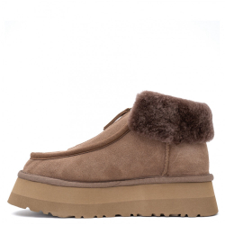 UGG Funkette Platform Boots Cappuccino