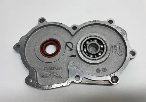 Крышка балансирного вала+подшипник+сальник двигатель 163QMK-2D