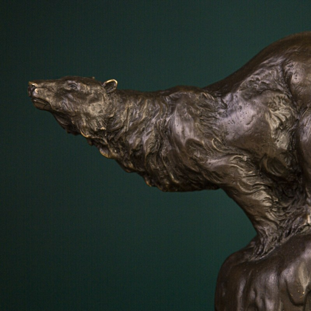 Кабинетная скульптура в стиле Ар-Деко «Медведь»