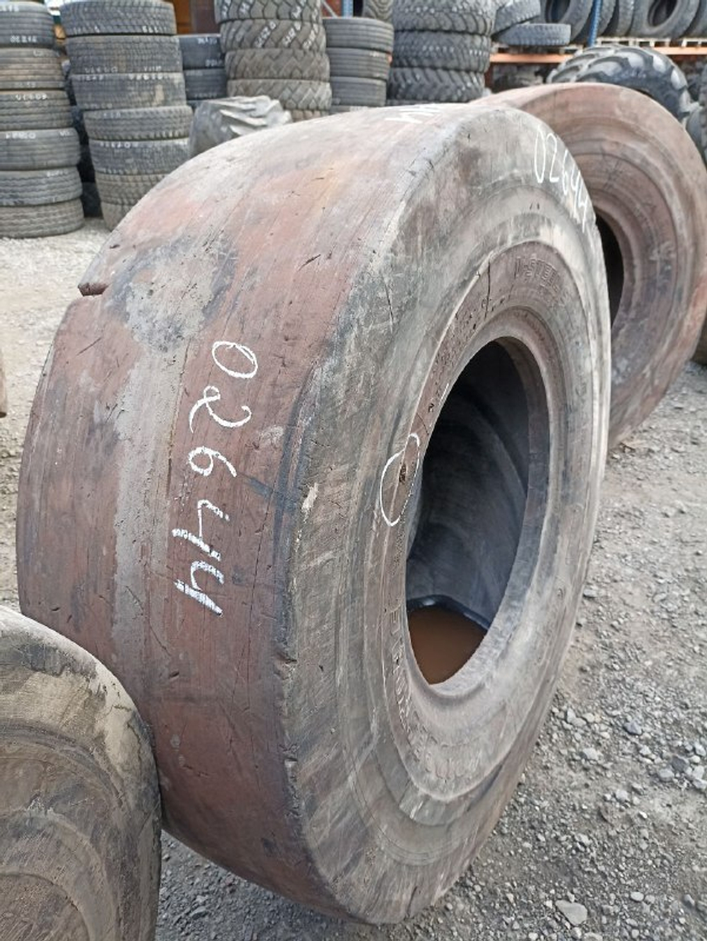17.5R25 Bridgestone VSMS шина б/у