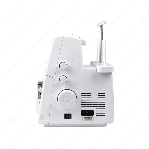 Оверлок Juki MO 680