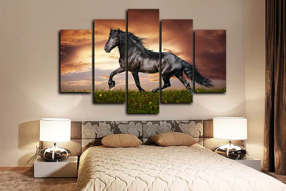 Модульная картина "Огненный жеребец"