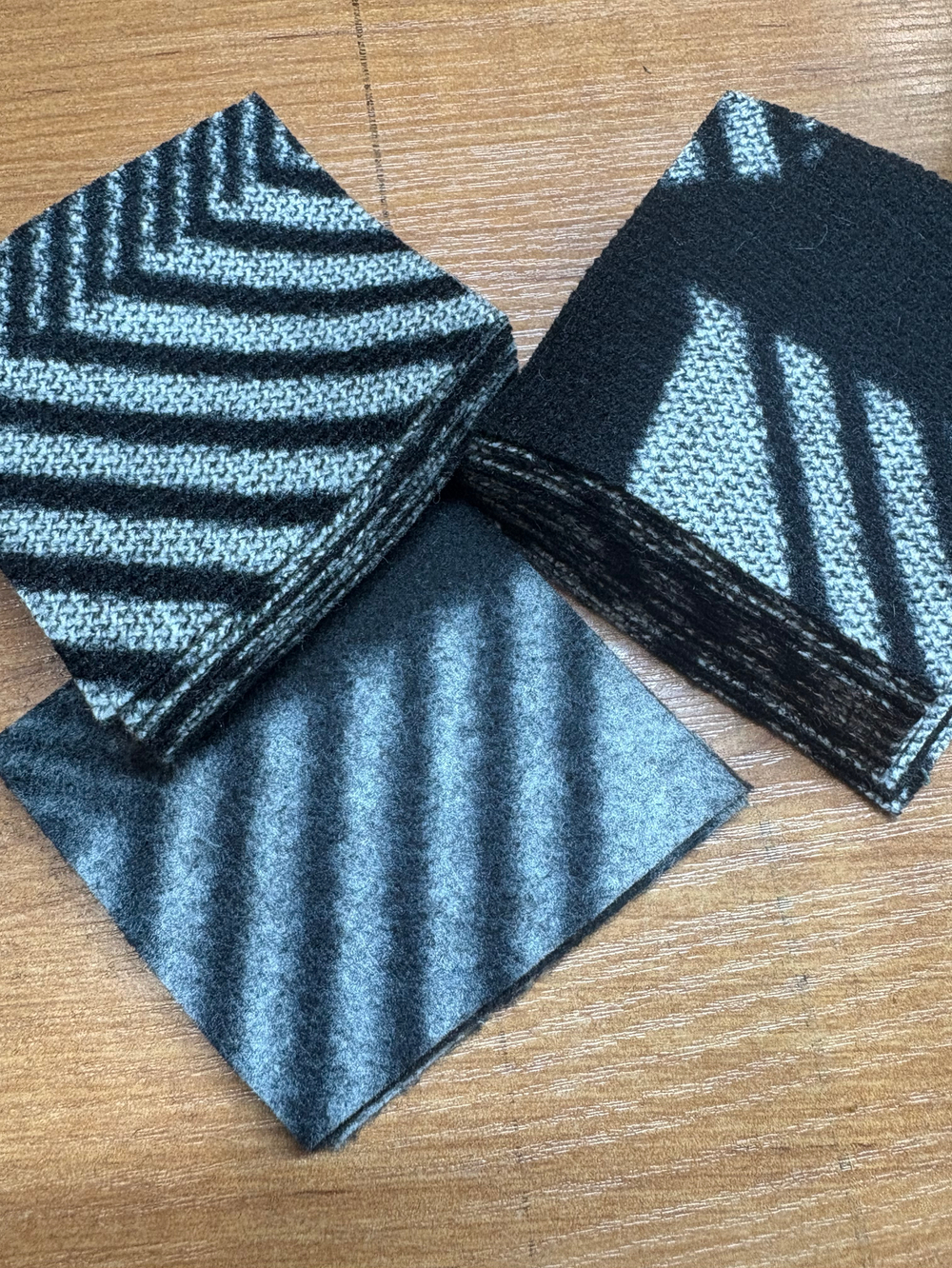 Войлок ч/б 7*7 =160