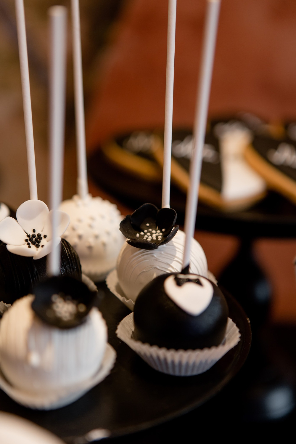 Black & White Party
