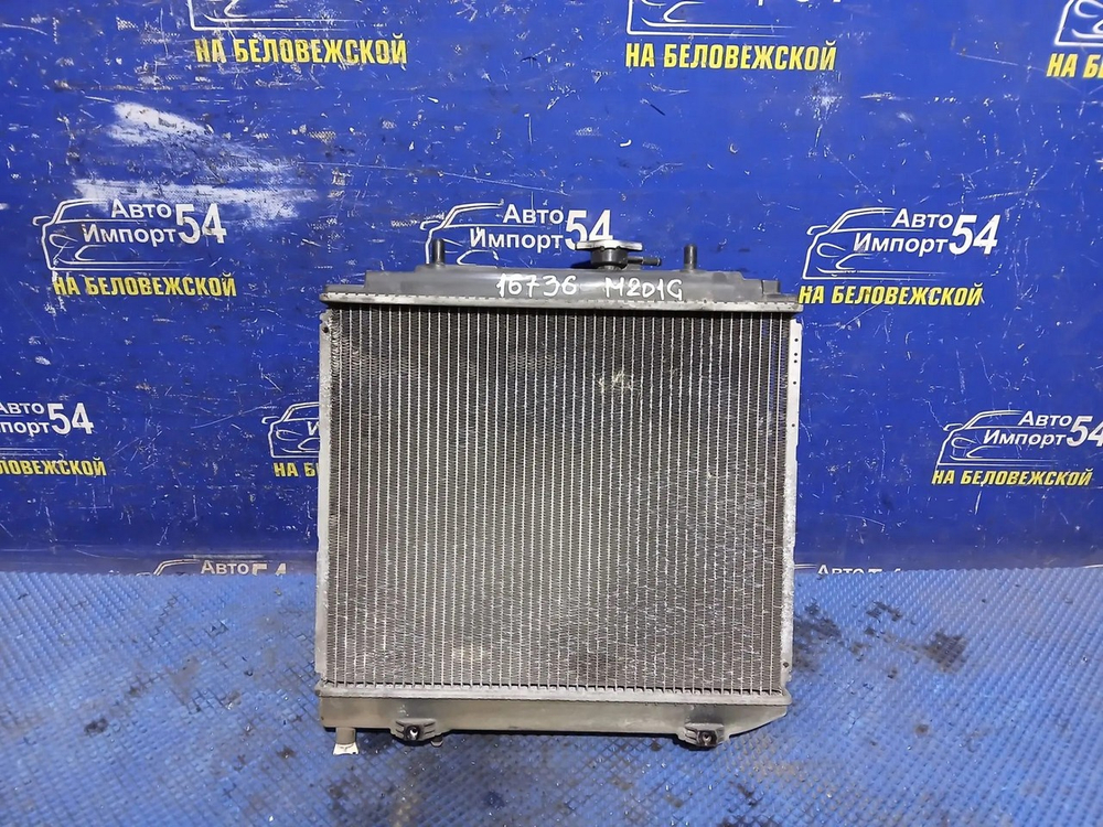 Радиатор двигателя DAIHATSU YRV 2000-2005