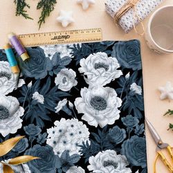 Ткань оксфорд 600 густые ненасыщенные цветы на чёрном фоне