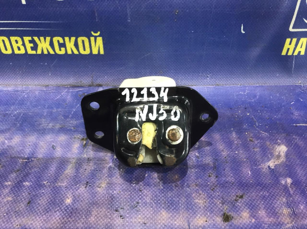 Замок багажника NISSAN SKYLINE CROSSOVER 2009-2016