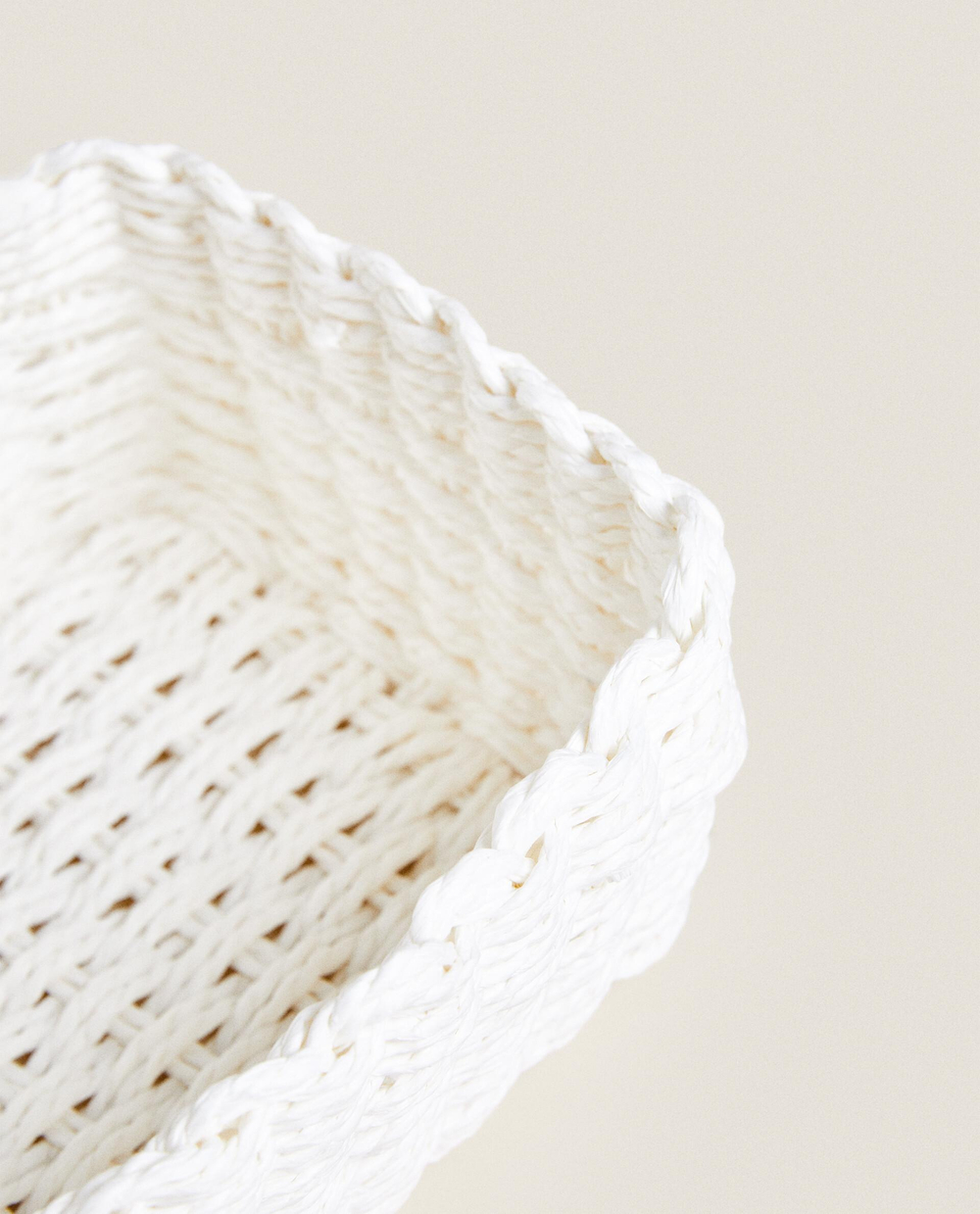 Zara Home Корзина из плетёной бумаги, цвет белый, 21 см