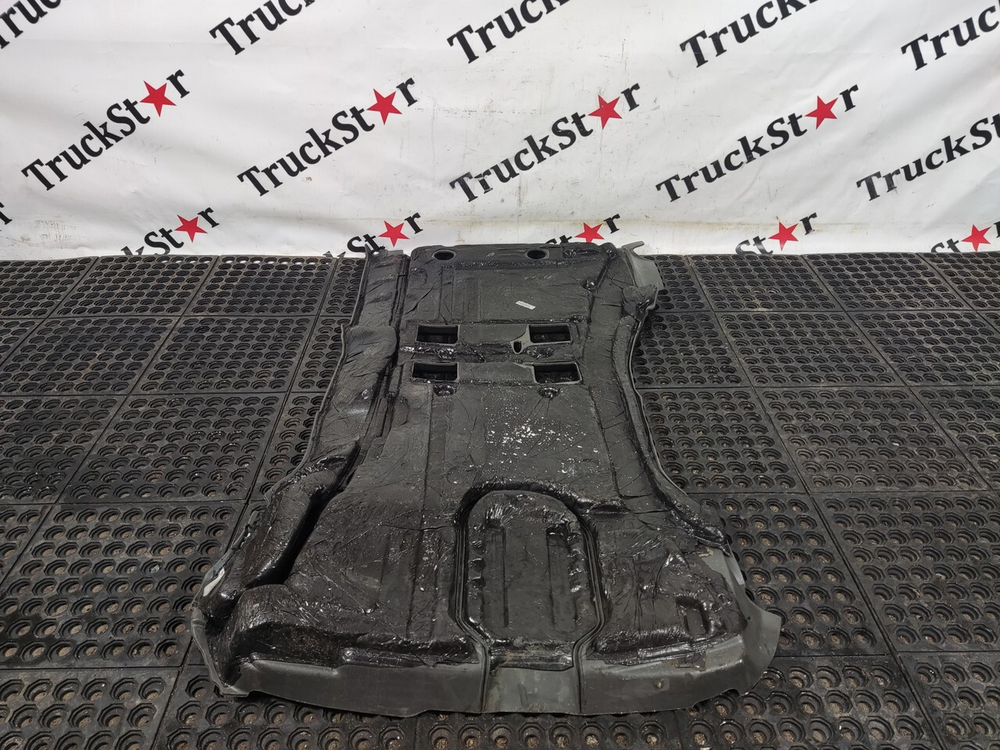 Покрытие напольное правое 2020г