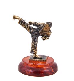 AM-3718 Фигурка «Каратист» (латунь, янтарь)