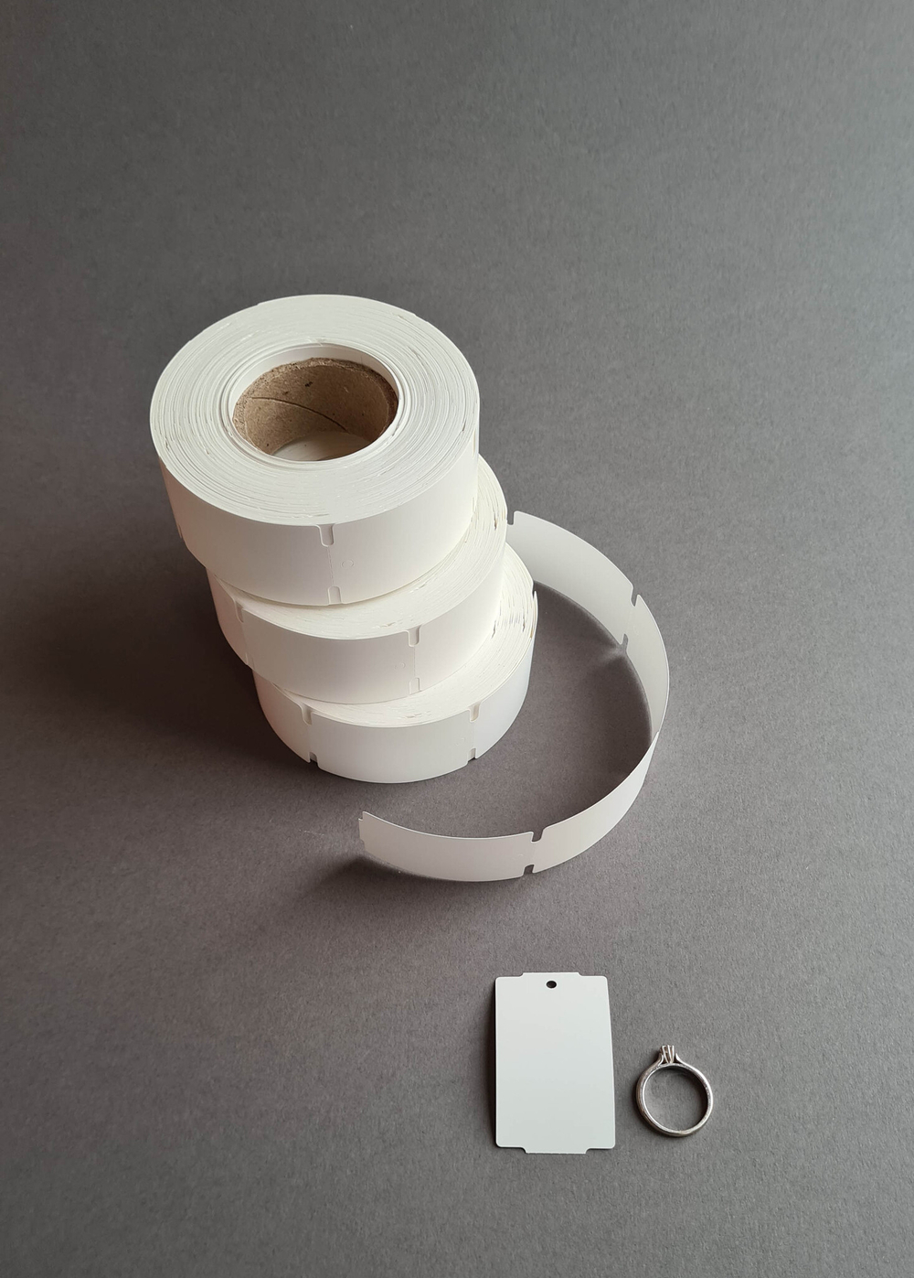 Ювелирные бирки 32х53 мм. Толщина 150-180 мкм.