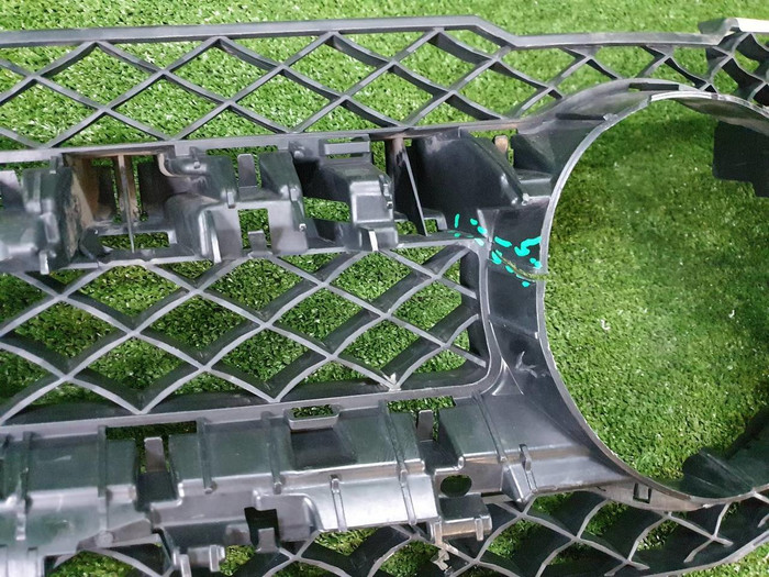 Решетка радиатора Mercedes GLK X204 (2012-2015)