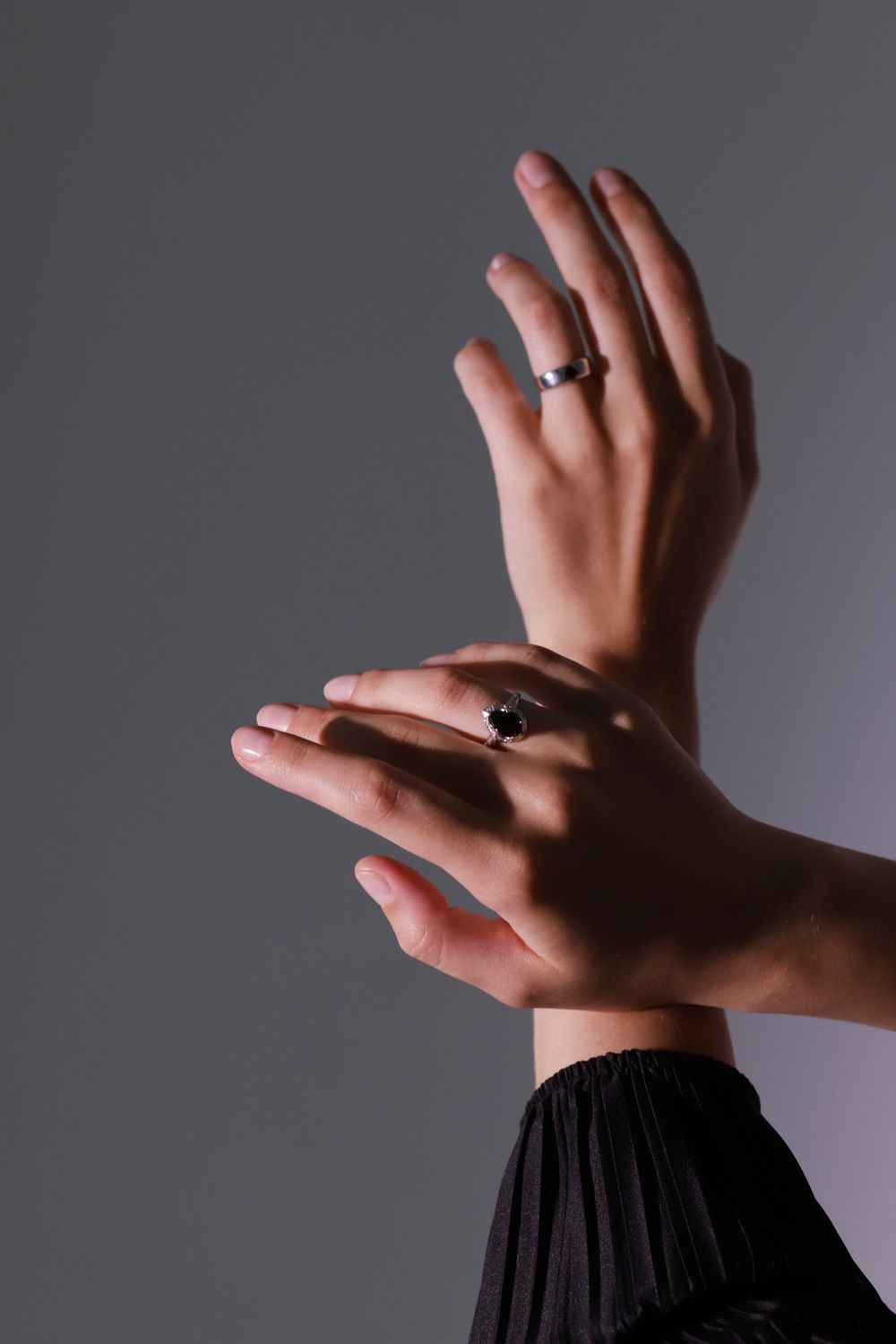 Кольцо Crystal Drop с гранатом