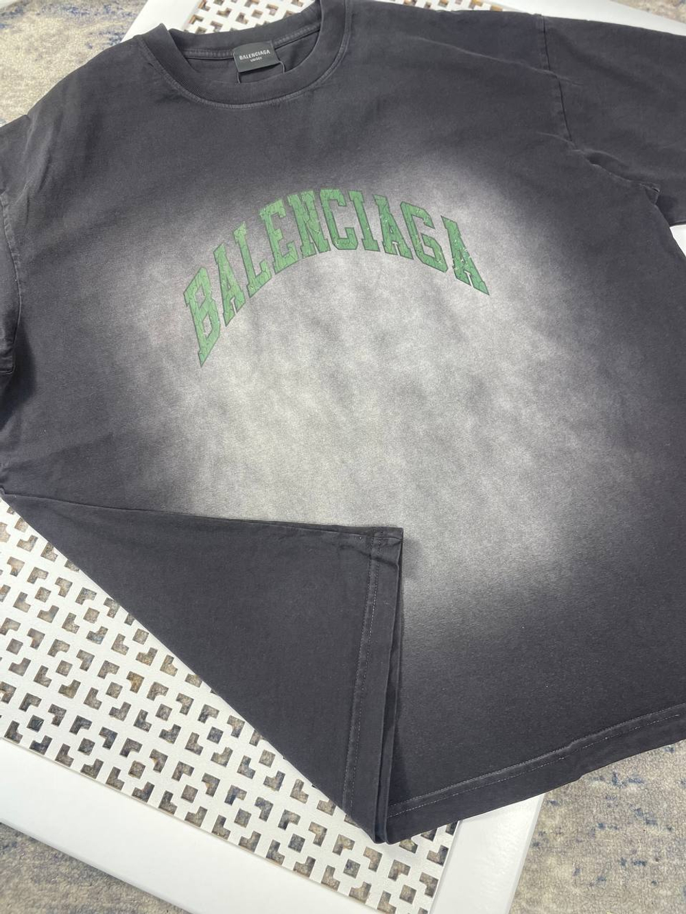 Футболка Balenciaga, арт. 698244